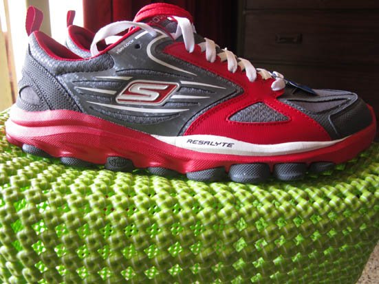 skechers shoes video